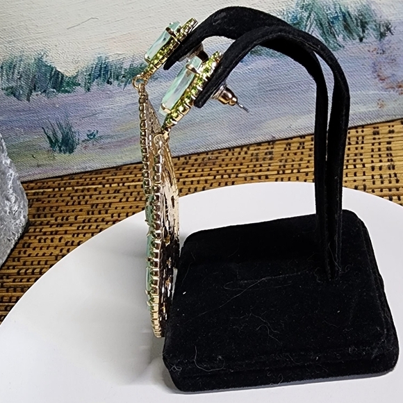 Statement Green Crystal Teardrop Drop Earrings - Picture 4 of 7